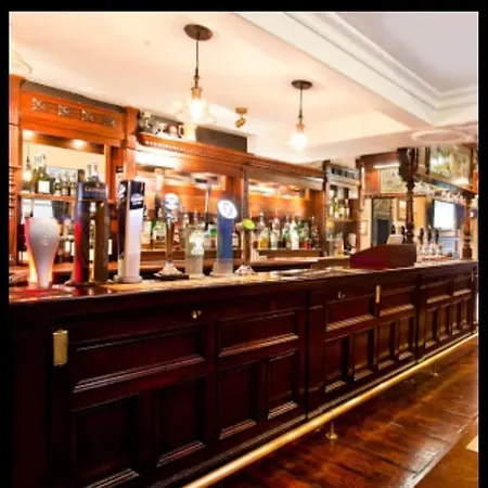 The Castle Tavern Richmond Inn *